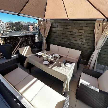 Appartamento R39 Attic With Terrace And Private Parking Milano Esterno foto