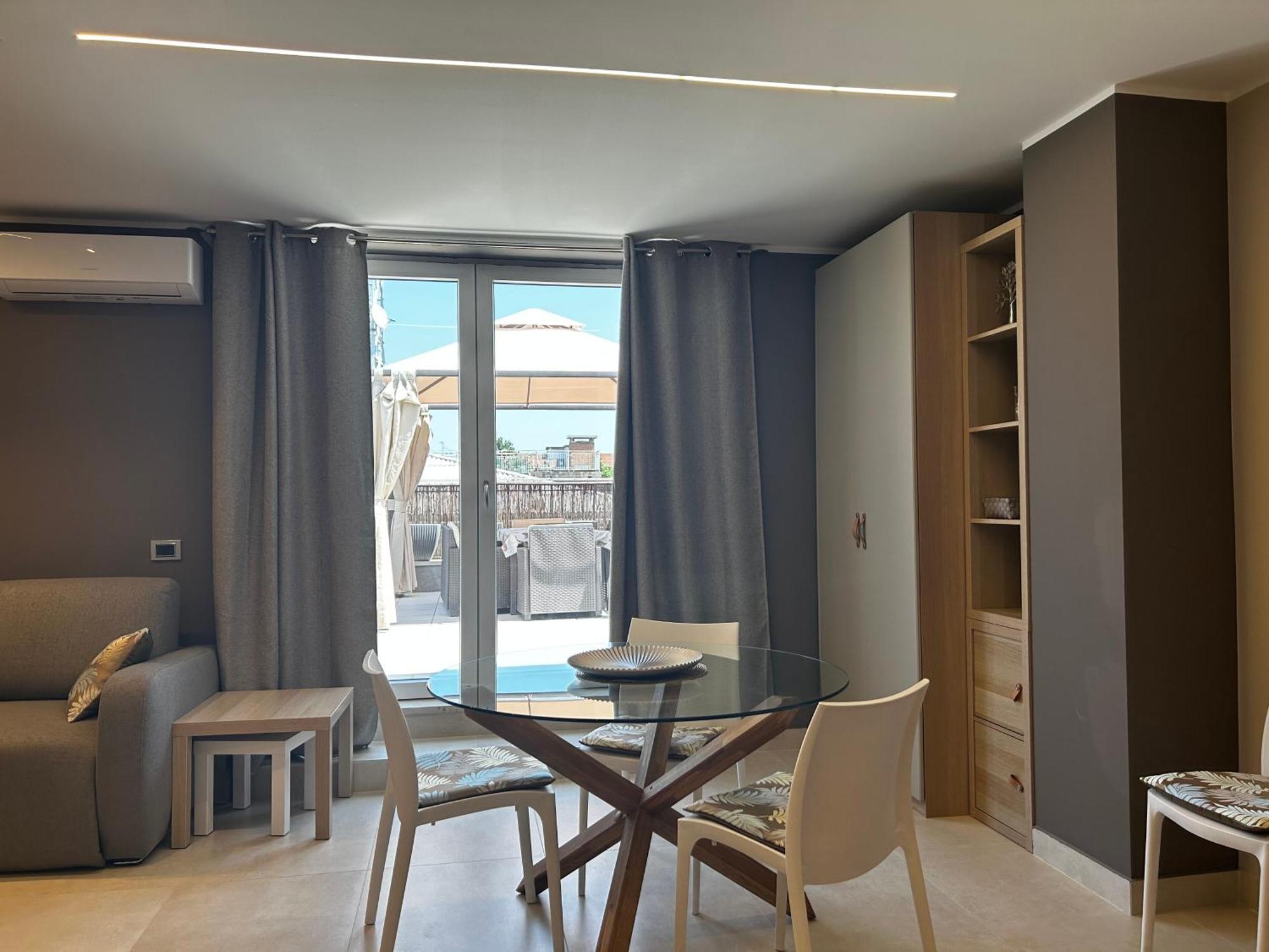 Appartamento R39 Attic With Terrace And Private Parking Milano Esterno foto